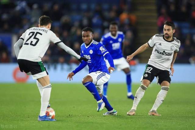 绿军大胜雷霆提前锁联盟第一 篮网险胜步行者