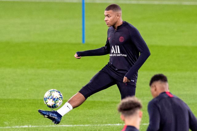 詹姆斯父子同台合砍19分 湖人季前赛不敌太阳